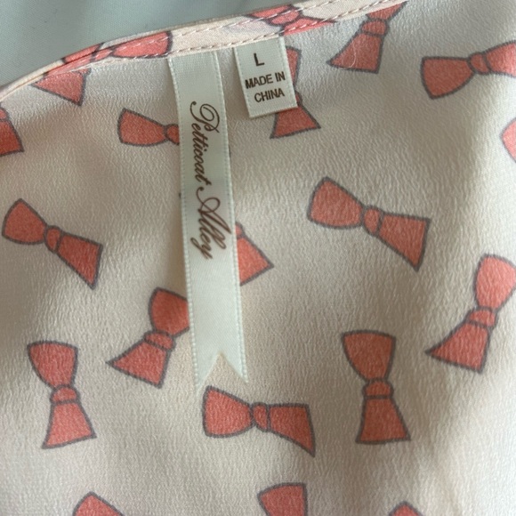 Silk blouse - Picture 6 of 7